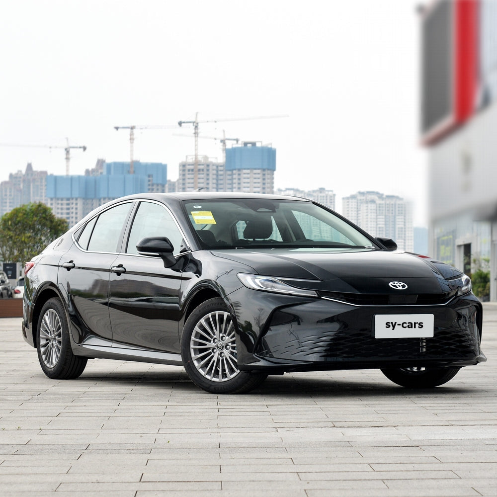 GAC Toyota Camry 2024 2023 Medium Sedan Gasoline Vehicle 2.0L 2.5L 5 Seaters Gasoline Hybrid 92# National VI Made in China