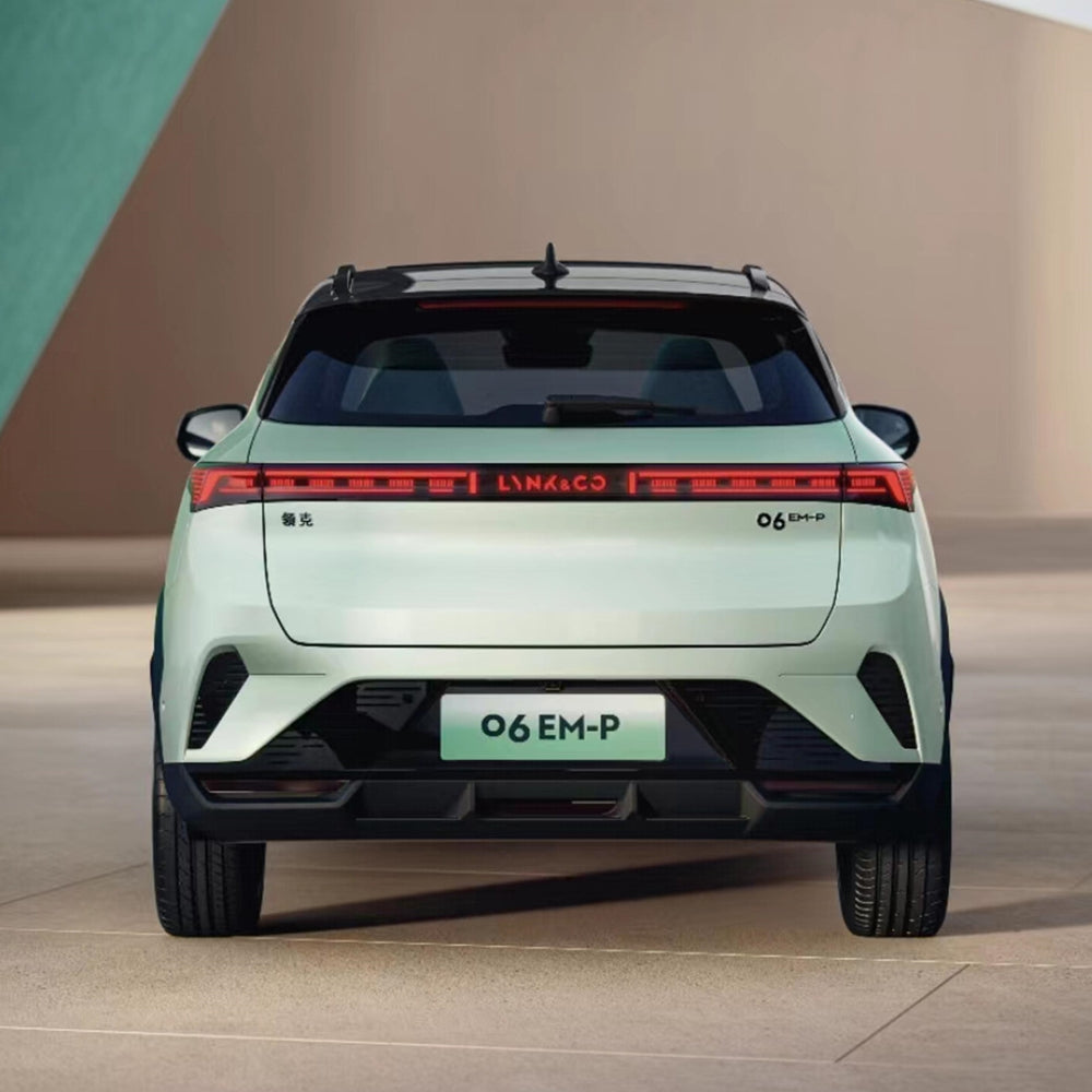 LYNK&CO 06 New Energy Vehicle PHEV Plug-in Hybrid 2023 2024 Small SUV 1.5L 2WD 5 Seaters Car China VI Made in China